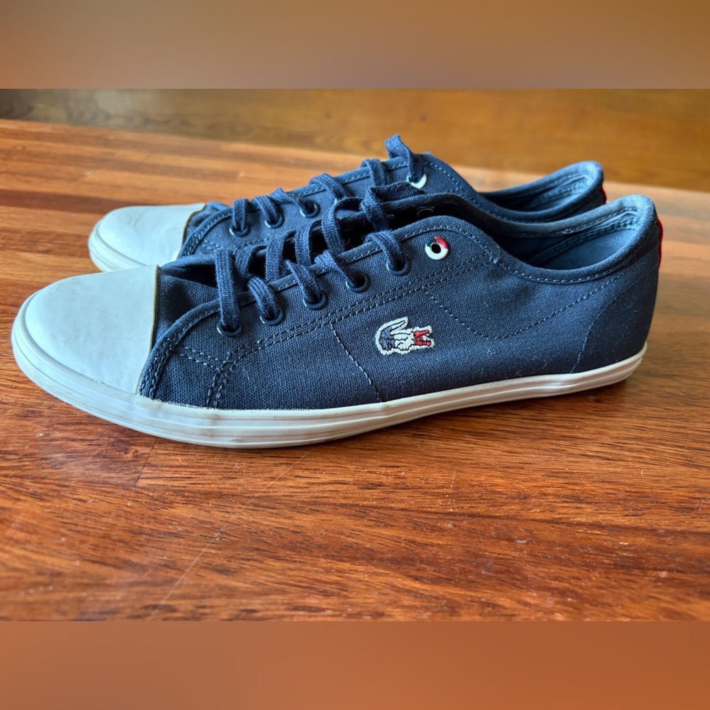Lacoste Women's Ziane Plus Grand sneakers in navy blue